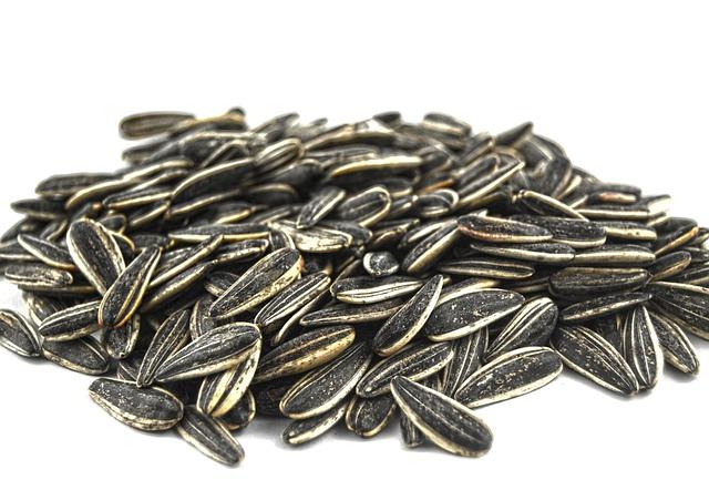 Assorted sunflower seeds